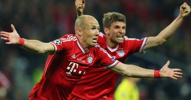 Kegembiraan Robben Selepas menciptakan gol bagi Muenchen (foto: UEFA.com)