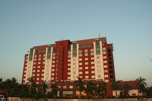 Sebuah hotel di Makassar